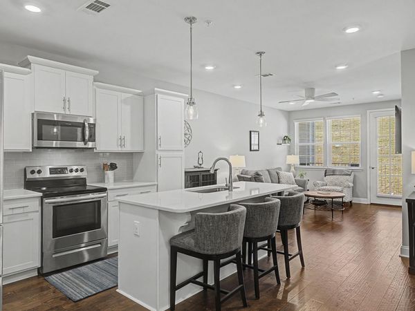 6000 Shadow Green Dr , Unit 201, Franklin, TN 37064