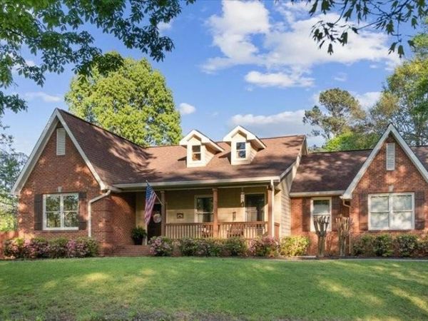 2199 Fawn Drive , Dalton, GA 30720