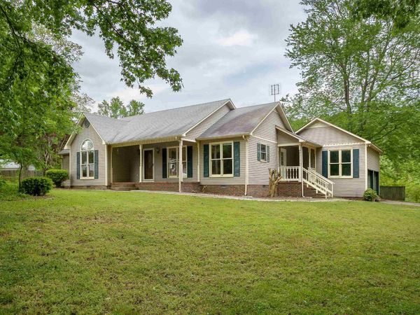9206 Barker Rd , Athens, AL 35614