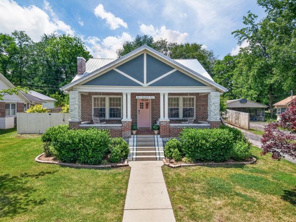 404 4th Ave , Fayetteville, TN 37334
