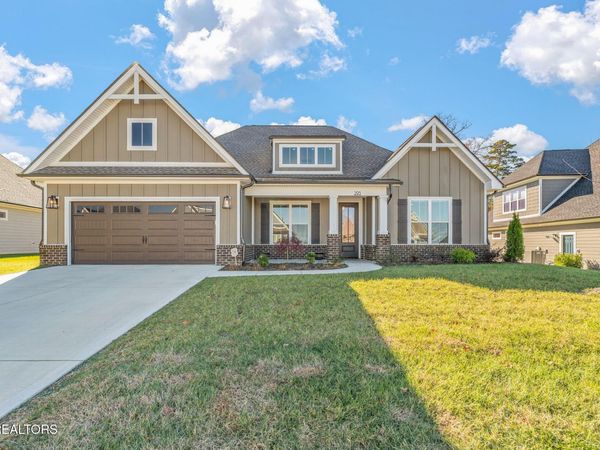 295 Bittersweet Lane, Lenoir City, TN 37771