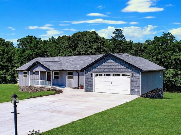 116 Meadowood Dr, Newport, TN 37821
