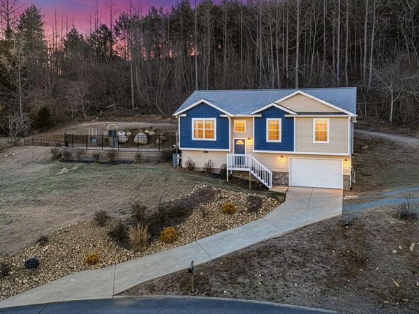 2013 Katelyn Drive, Elizabethton, TN 37643