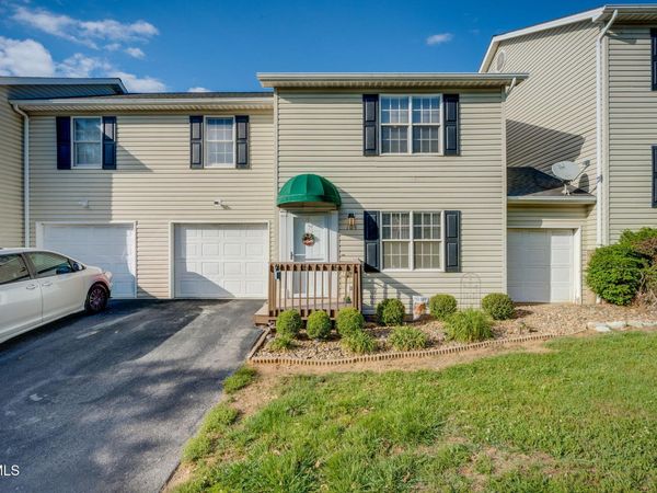 105 Glenstone Court, Unit 105, Johnson City, TN 37601