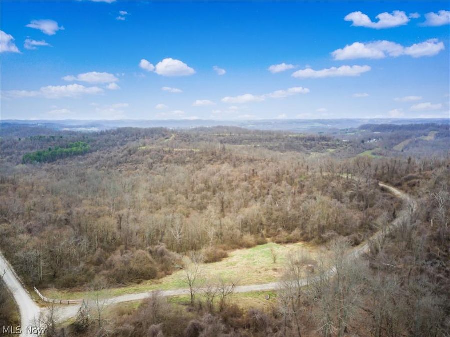 Parry Hollow , Caldwell, OH 43724 Photo 1
