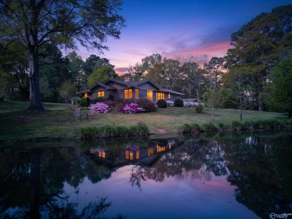 4975 Section Line Road, Albertville, AL 35976