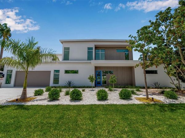 2534 GROVE STREET , SARASOTA, FL 34239