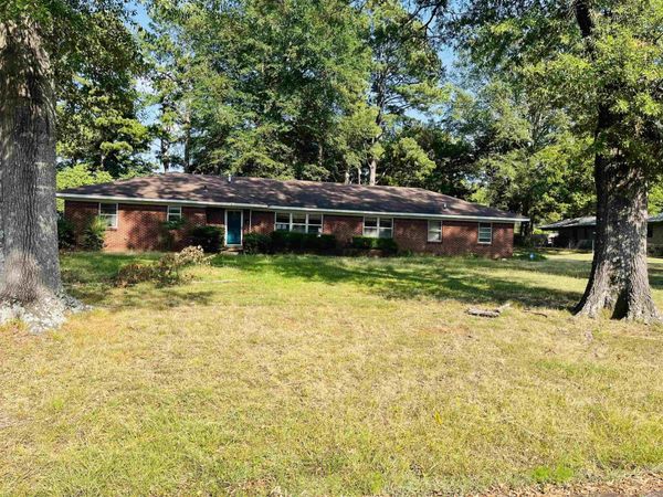 467 Edwards S , Monticello, AR 71655