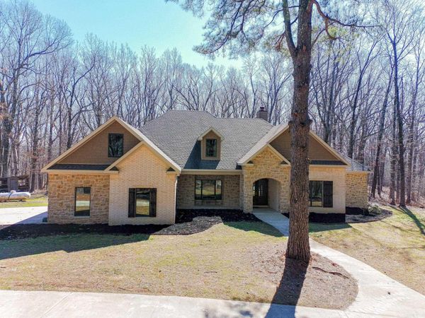 4223 County Road 318 , Jonesboro, AR 72401