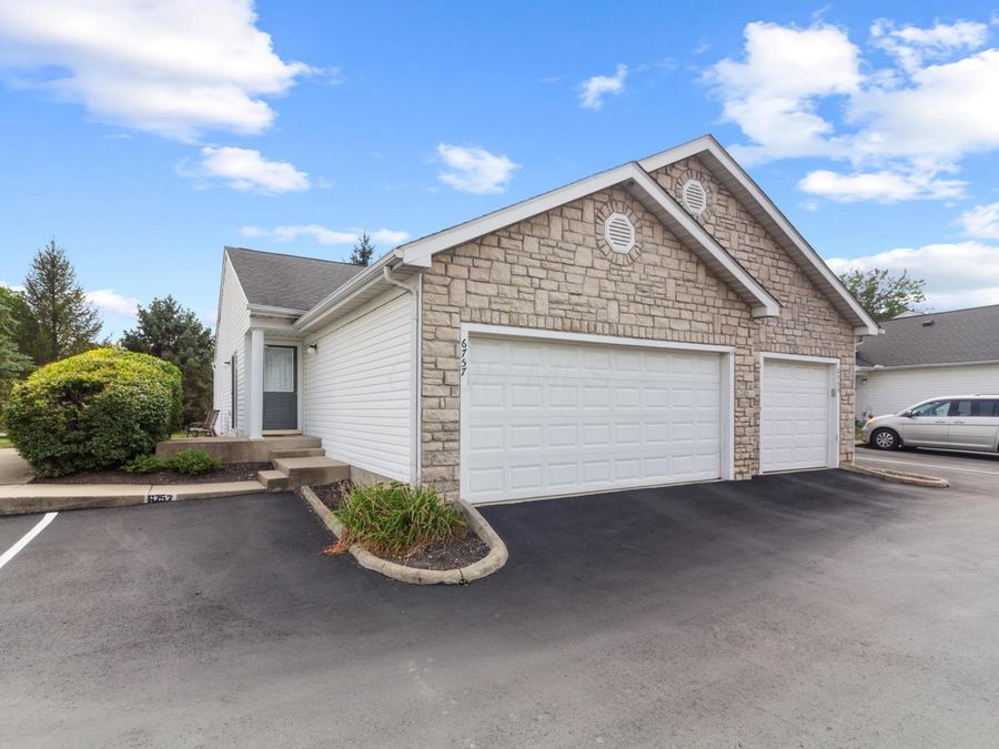 6757 Lagrange Drive , Canal Winchester, OH 43110 Photo 1