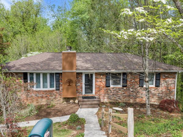 118 Westlook Circle, Oak Ridge, TN 37830