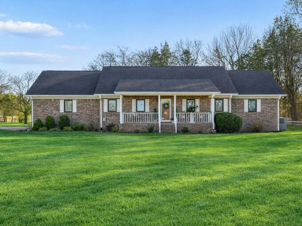 2537 York Rd , Nolensville, TN 37135