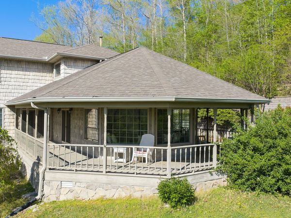 143 Creekside Village Ln , Sugar Tree, TN 38380