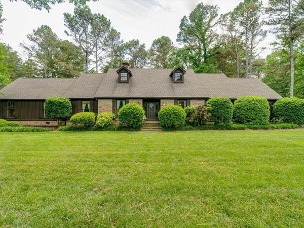 3501 Ramblewood Circle NW, Cleveland, TN 37312