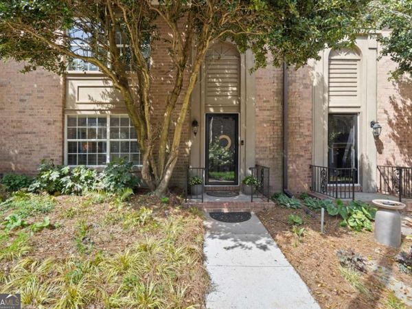 6980 Roswell Road, Unit F7, Atlanta, GA 30328