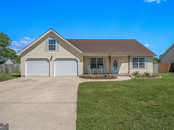 35 Holli Lane, Rossville, GA 30741