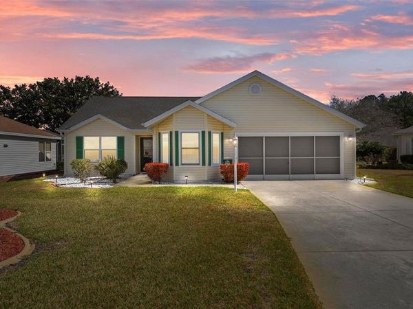 1305 LA ESTRELLITA WAY , THE VILLAGES, FL 32162