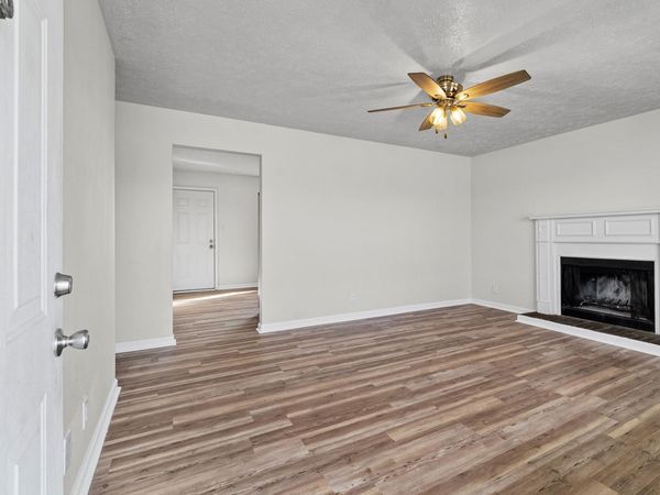 2040 Carneal Ln , Oak Grove, KY 42262