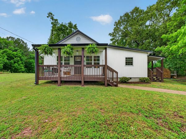 2378 Clydeton Rd , Waverly, TN 37185