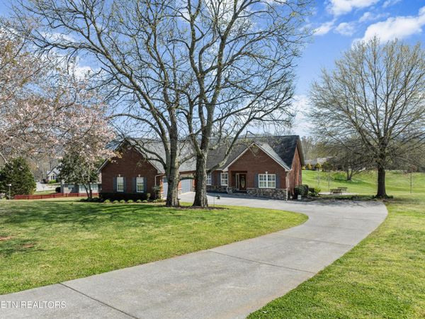 3806 Crescent Ridge Court , Maryville, TN 37804