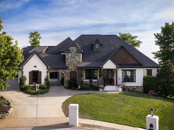7890 Lexsaturno Lane , Ooltewah, TN 37363