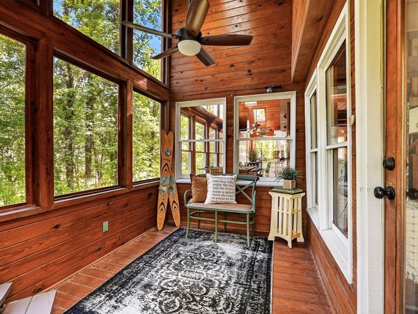280 Hurricane Hill Rd , Silver Point, TN 38582