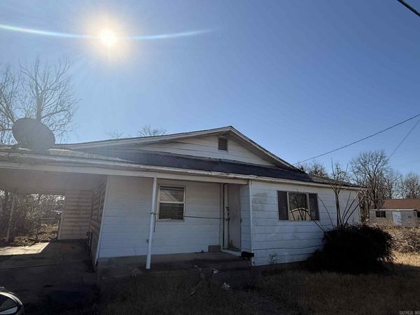 3918 Short 3rd W , White Hall, AR 71602