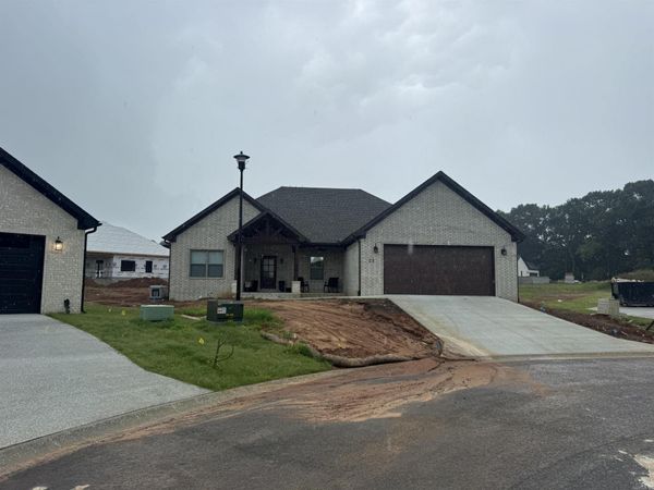22 Albion , Cabot, AR 72023