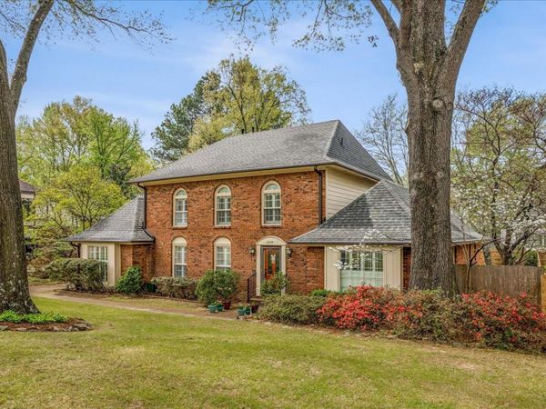 1859 ELMHURST DR, Germantown, TN 38138