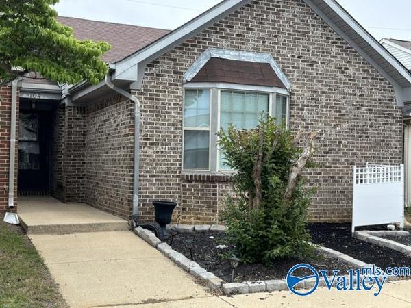 104 Sycamore Place, Athens, AL 35611