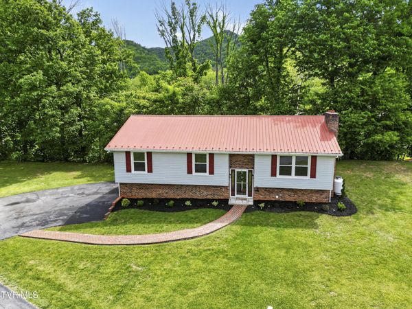 142 Backer Lane, Damascus, VA 24236