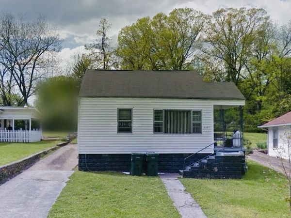 4907 17th Ave , Chattanooga, TN 37407