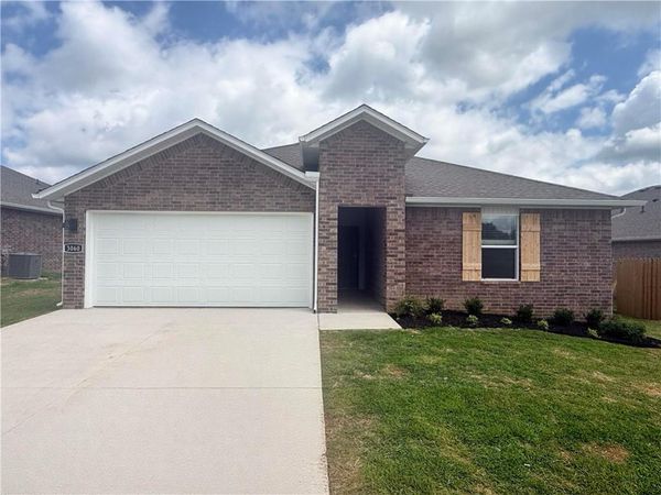 3060 Rosalee Lane , Centerton, AR 72736