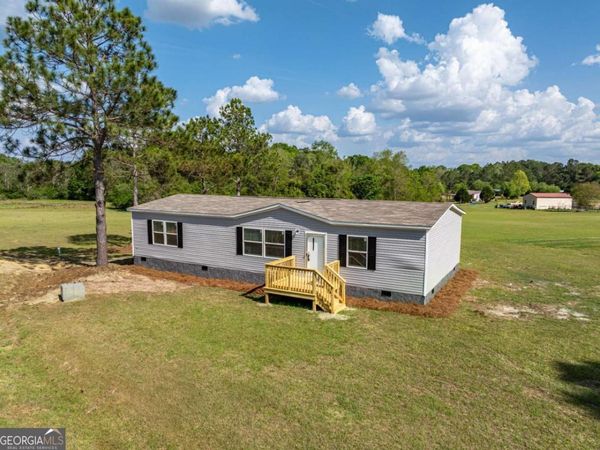 18 Karen Drive, Enigma, GA 31749