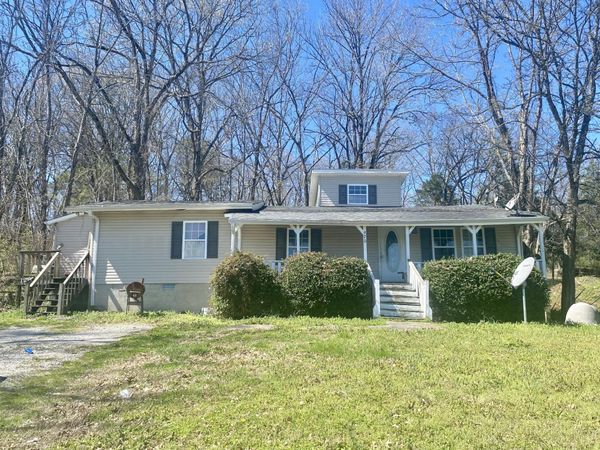 970 Donahue Rd , Pulaski, TN 38478