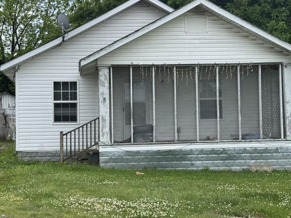 117 Martin St , McMinnville, TN 37110