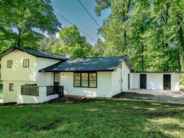 1755 GEORGIAN DR, Memphis, TN 38127