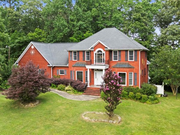 104 Executive Drive , Jasper, TN 37347
