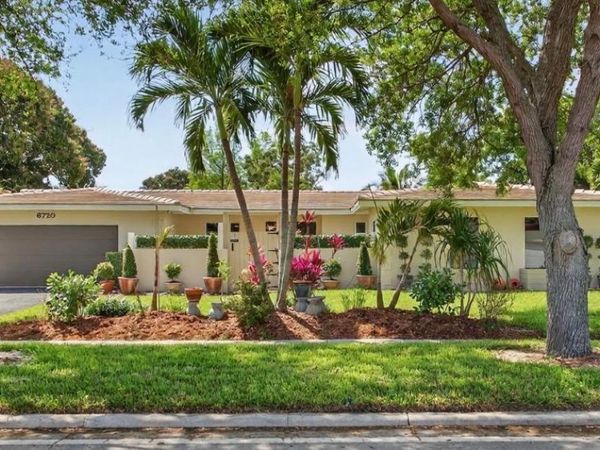 6720 SW 7th Street , Margate, FL 33068