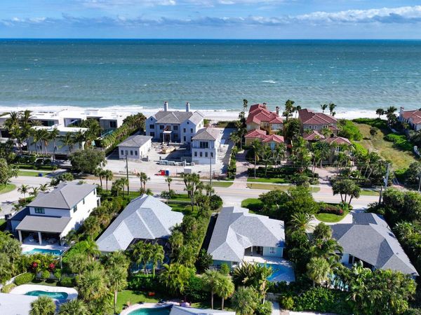 3645 Ocean Drive , Vero Beach, FL 32963