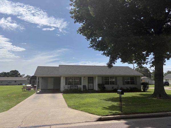 303 ROBIN DR, Ripley, TN 38037