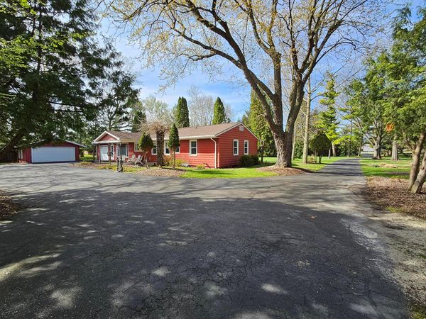 1115 E Wyandot Avenue , Upper Sandusky, OH 43351