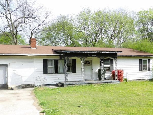 2002 Montgomery Street SW, Decatur, AL 35601