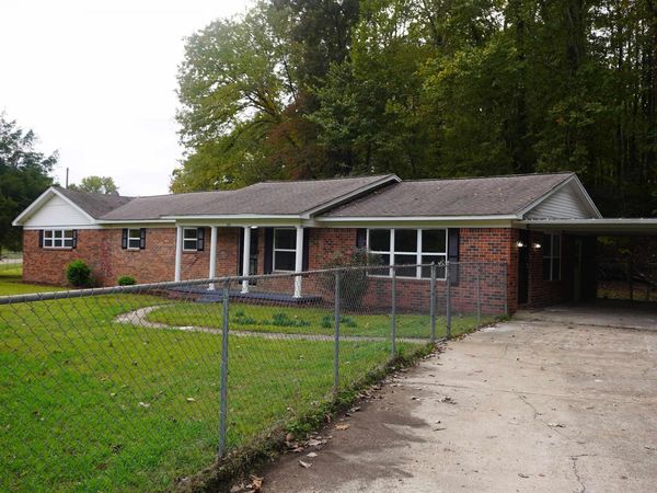 200 Newman Dr. , Helena, AR 72342