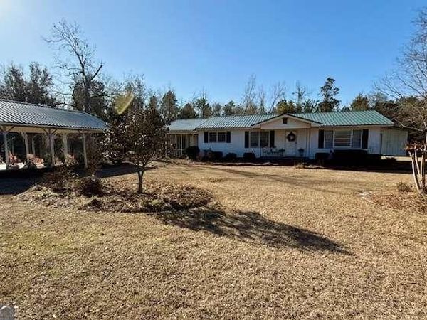 425 Hunter Road, Baxley, GA 31513