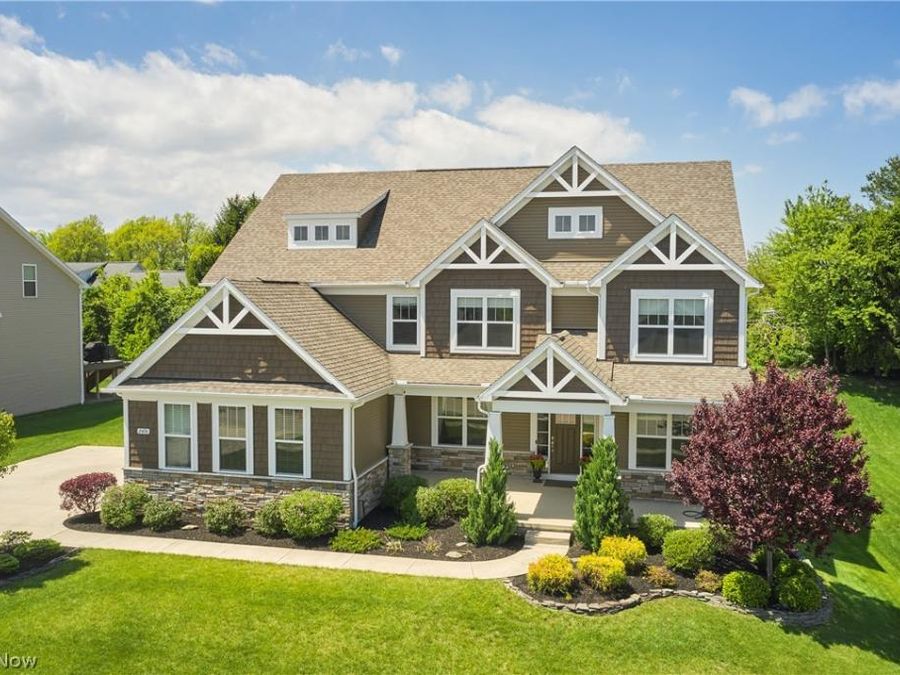 2476 Seton Drive , Avon, OH 44011 Photo 1