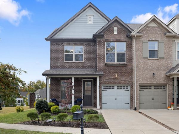 2564 Wellesley Square Dr , Thompsons Station, TN 37179