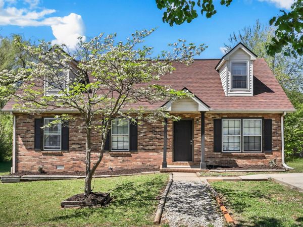 1210 Peachers Mill Rd , Clarksville, TN 37042