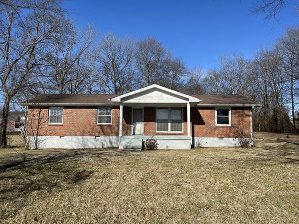 2076 Wilson Pike, Franklin, TN 37067