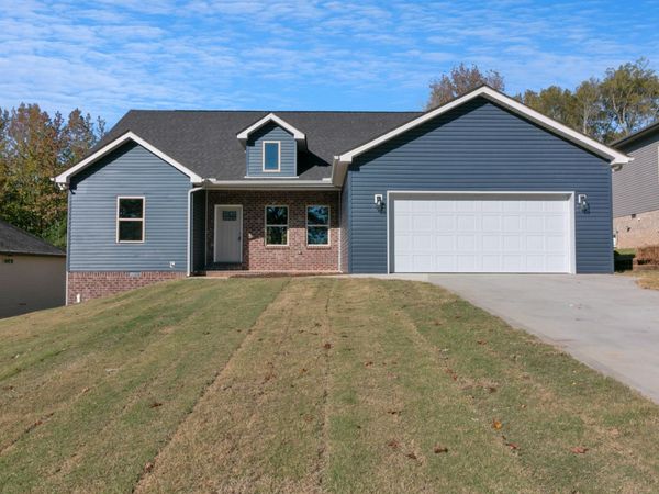 74 Mockingbird Ln , Paris, TN 38242